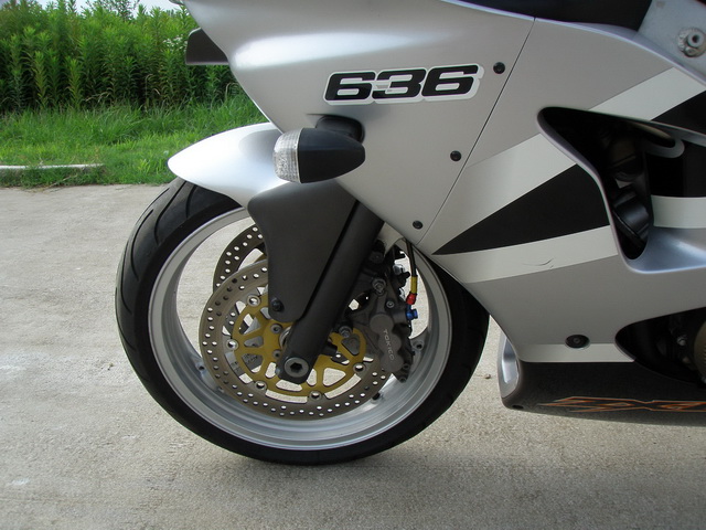 Купить мотоцикл Kawasaki ZX-6R 2002 фото 17